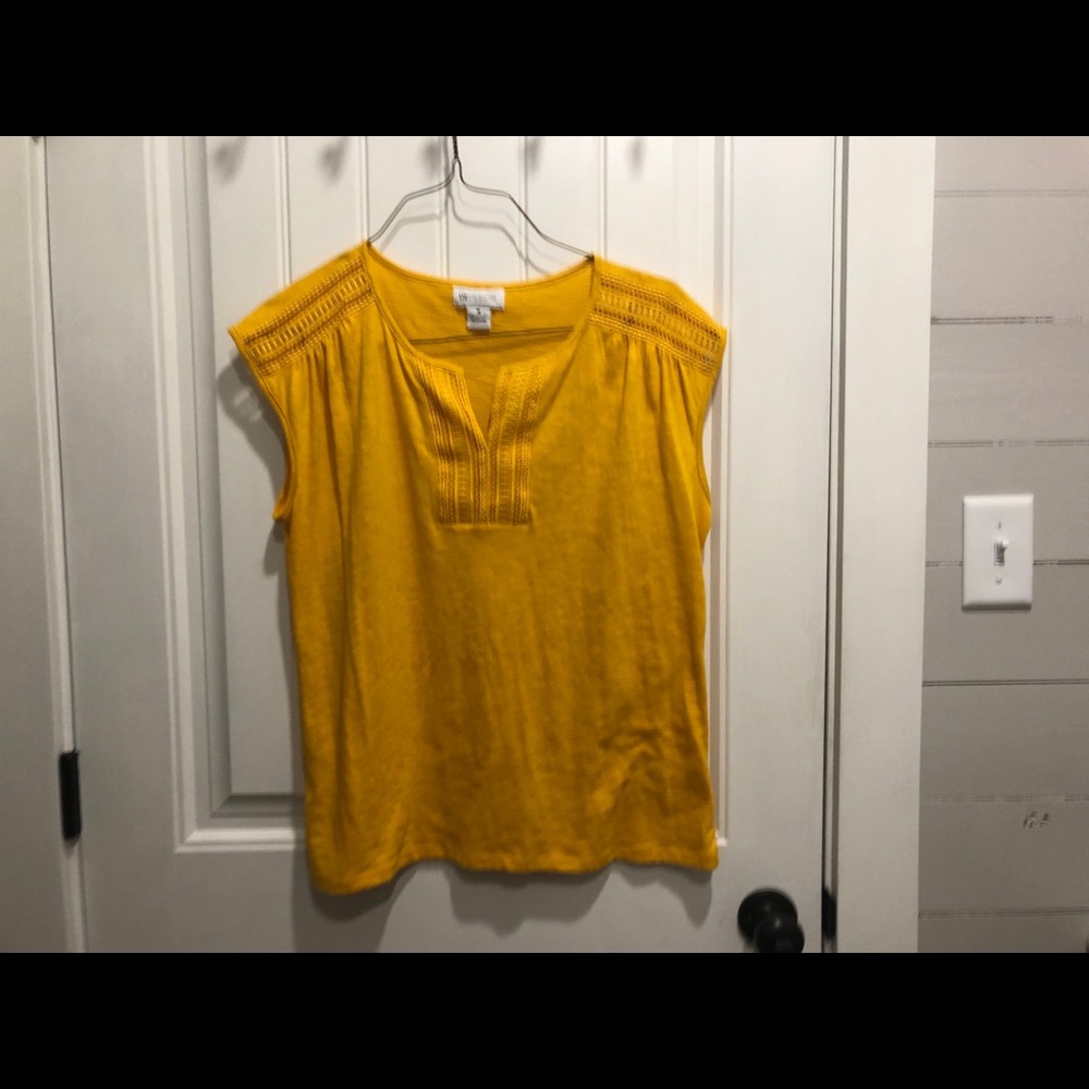 Liz Claiborne work top